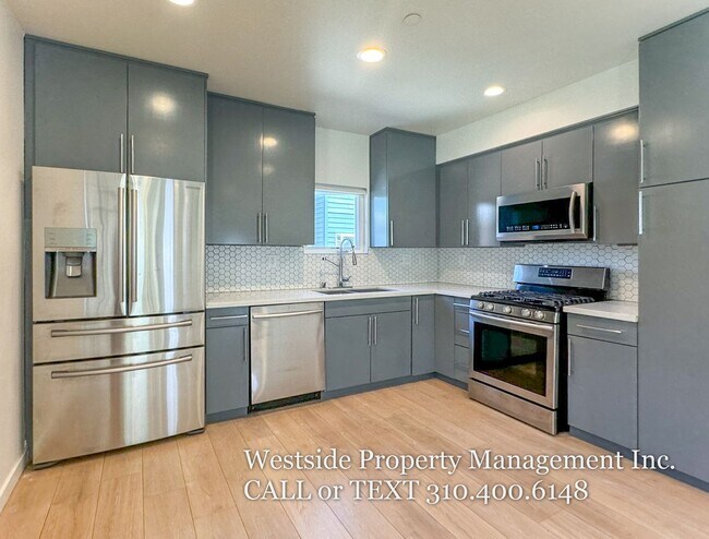 Building Photo - 6548 1/2 La Mirada Ave.-