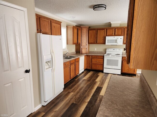 Foto del edificio - 3 br, 2 bath Mobile Home - 233 County Road...