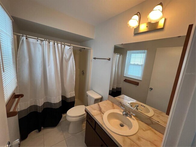 Foto del edificio - 3710 Wilkinson Rd