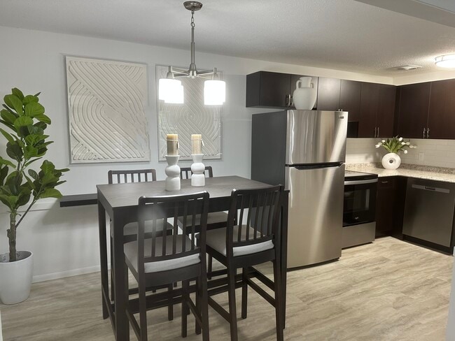 Building Photo - Sheridan Apartments