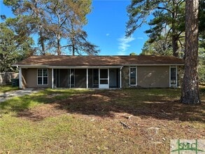 Building Photo - 707 Olive St