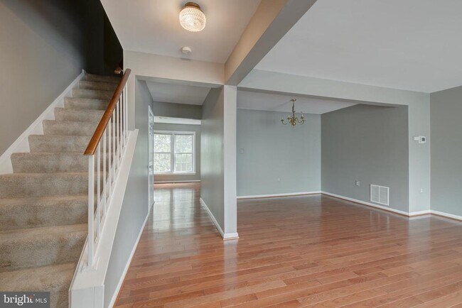 Foto del edificio - 5607 Castlebury Ct