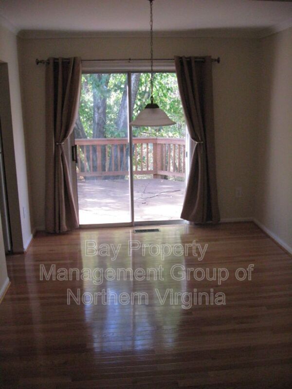 Foto del edificio - 10190 Sassafras Woods Ct