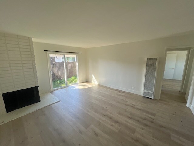 Foto del edificio - 2024 E Commonwealth Ave