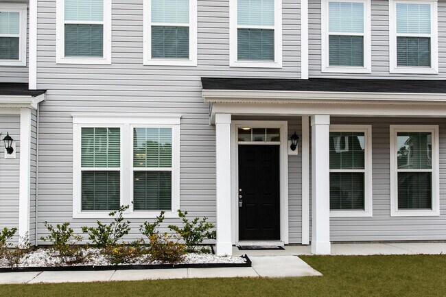 Building Photo - 433 Stonefield Cir
