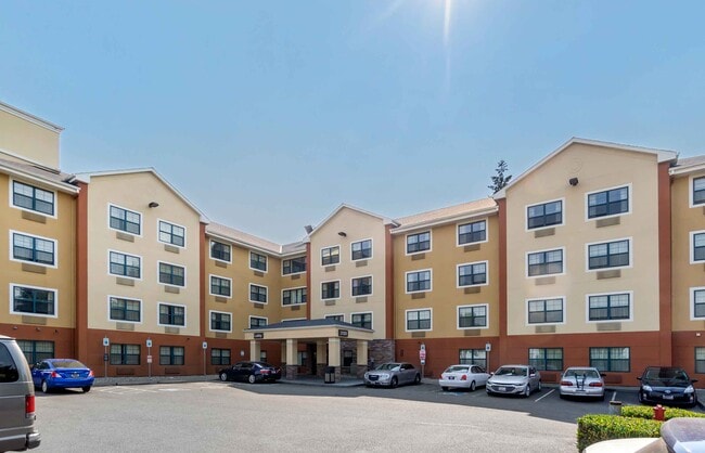 Building Photo - Furnished Studio-Tacoma - South