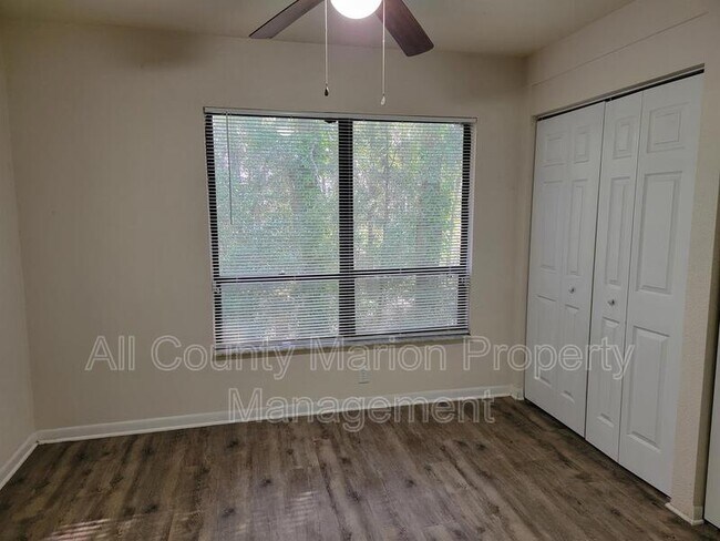 Foto del edificio - 3041 SW 20th St