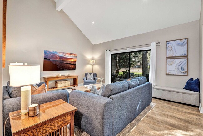 Foto del edificio - 101 Lighthouse Rd