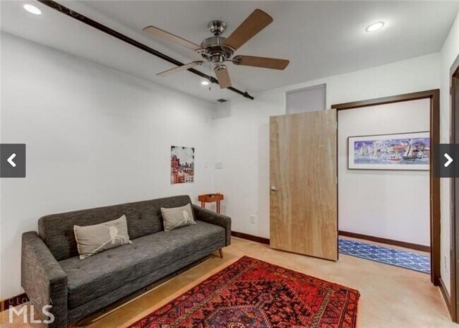 Foto del edificio - 964 DeKalb Ave NE