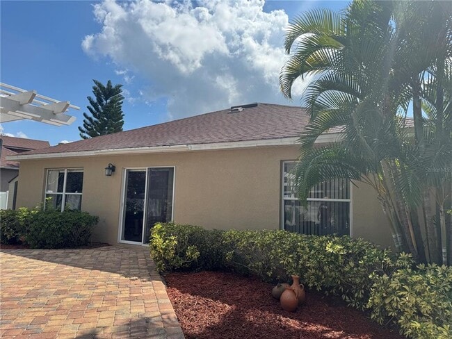 Building Photo - 2300 Saphire Ct