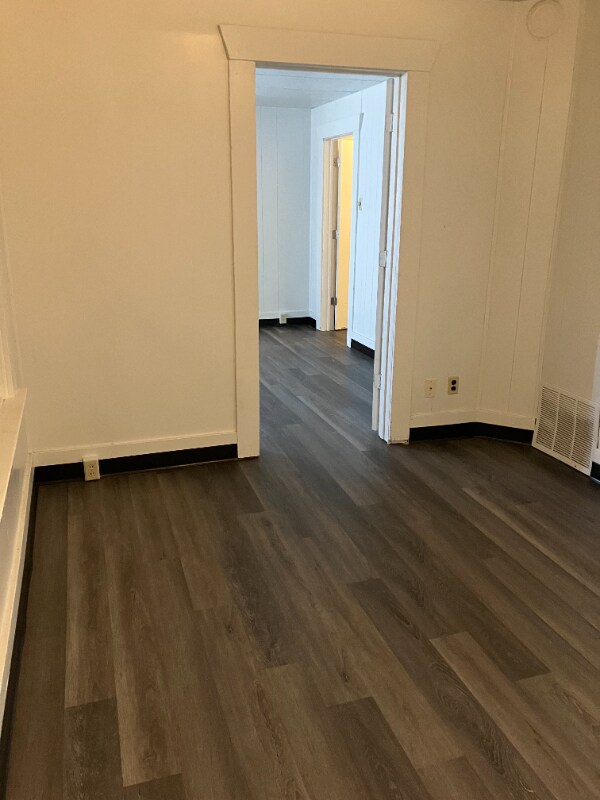 Foto del edificio - 721 9th St N