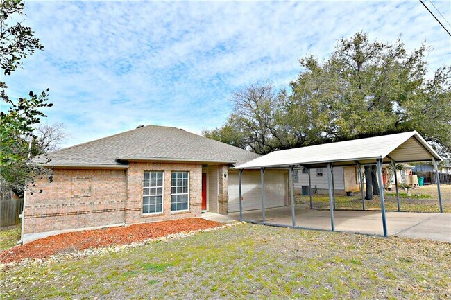 Building Photo - 1003 N Riviera Cir