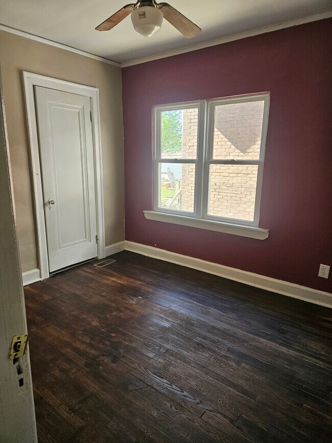 Foto del edificio - 14033 Cherrylawn St