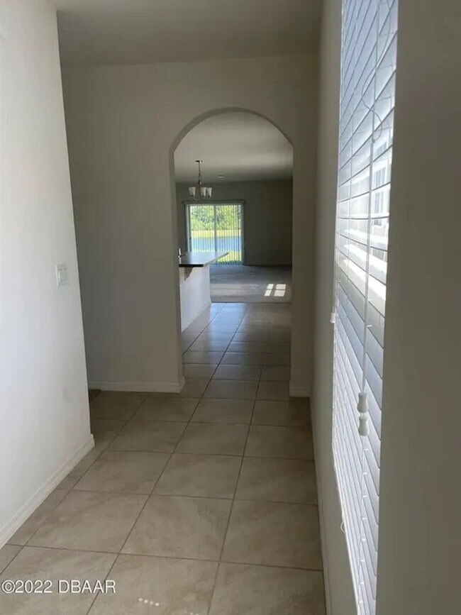 Foto del edificio - Charming 3BR House in New Smyrna Beach