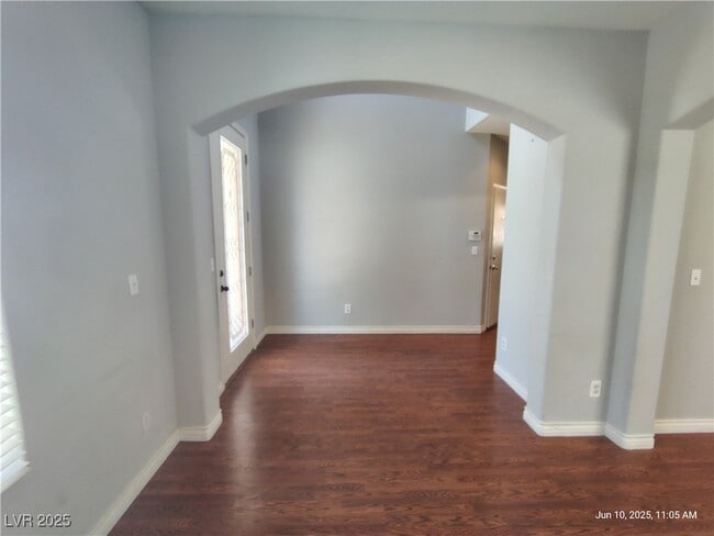 Building Photo - 7166 Clear Range Ave