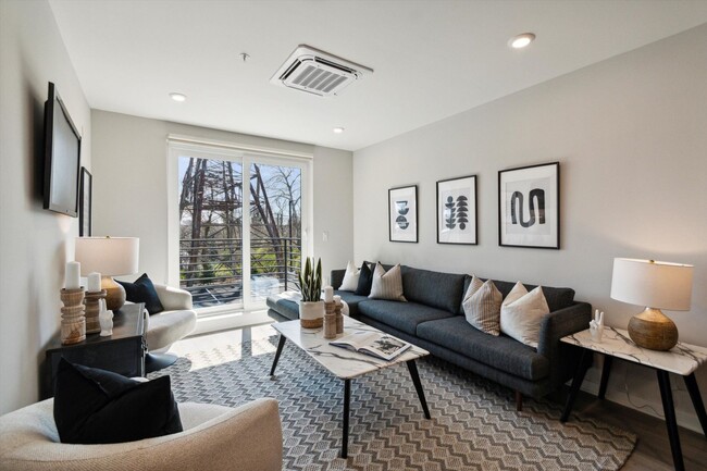 Interior Photo - The Peak at Scotts Lane