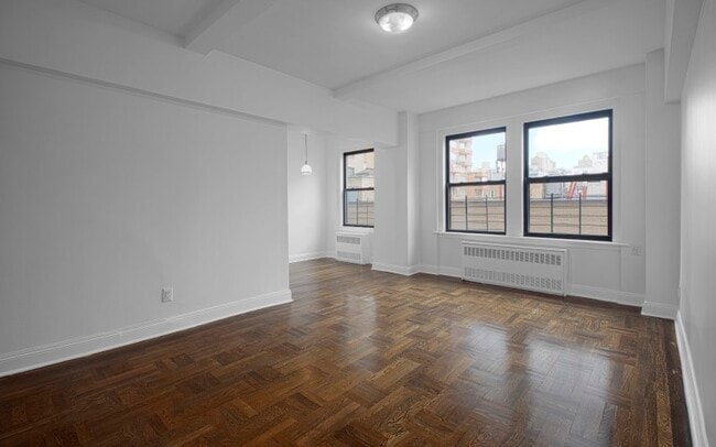 Building Photo - 12 East 86th St