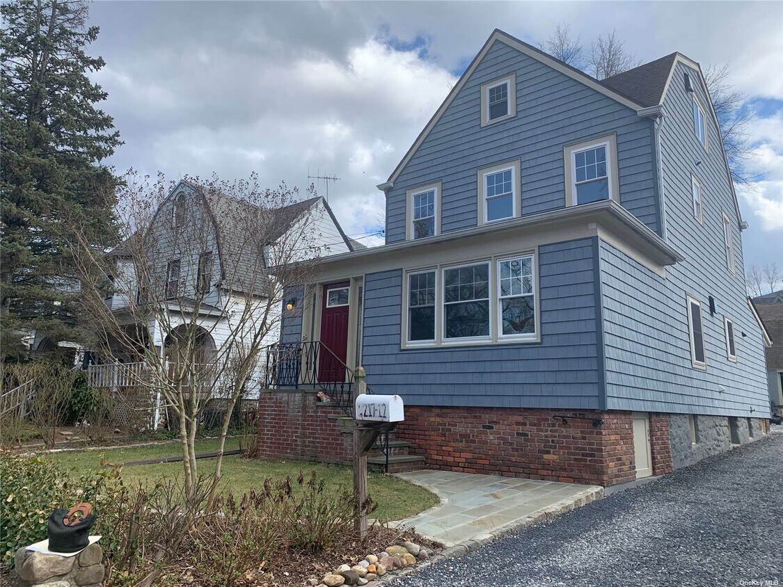 Primary Photo - 217-12 Corbett Rd