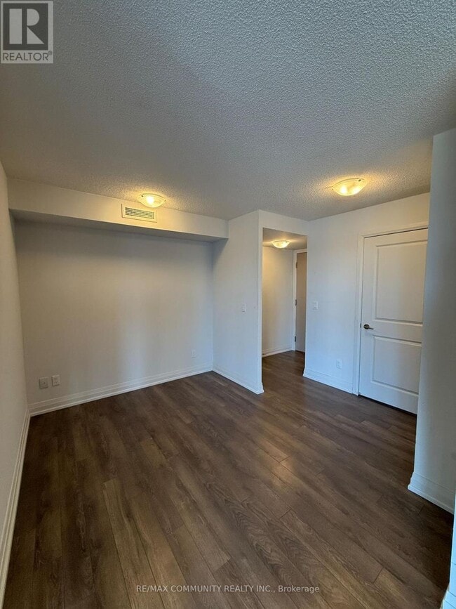 Building Photo - 20 Meadowglen Pl