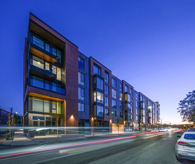 Foto del edificio - 500 Western Ave