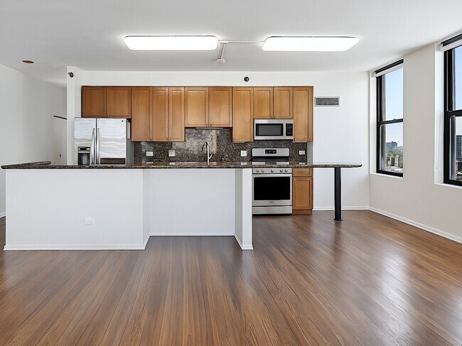 Foto del edificio - 330 N Jefferson St