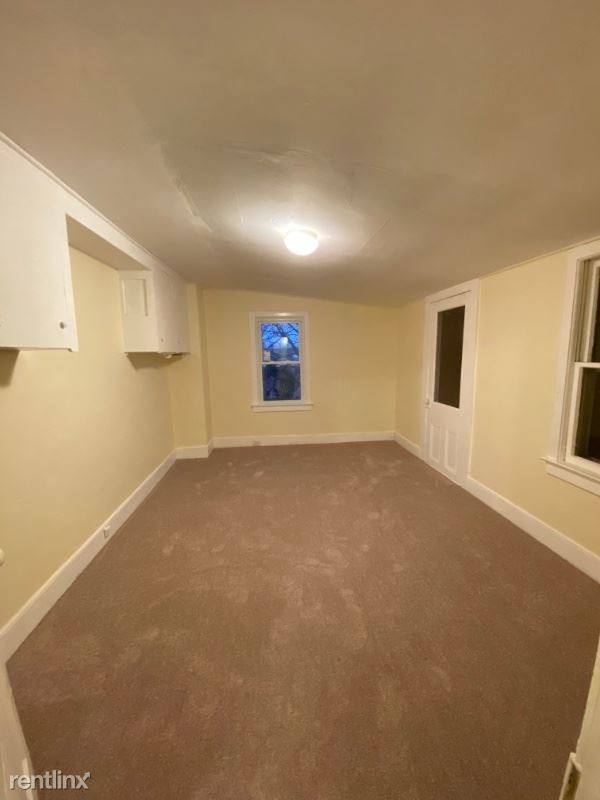 Foto del edificio - 3 br, 1 bath House - 18 S 11th St