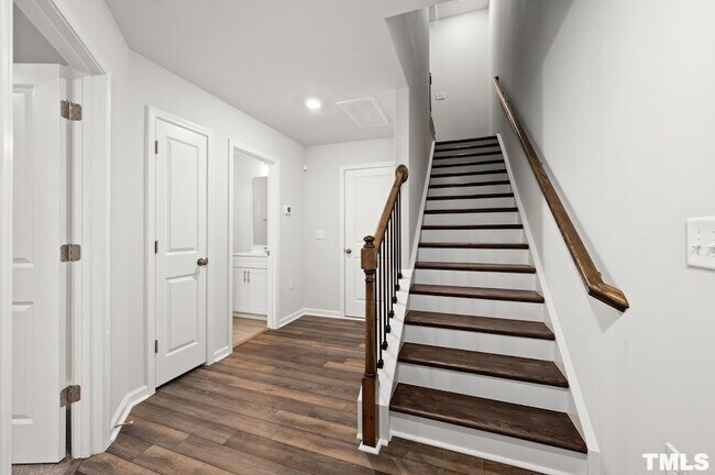 Foto del edificio - 742 Cormiche Ln