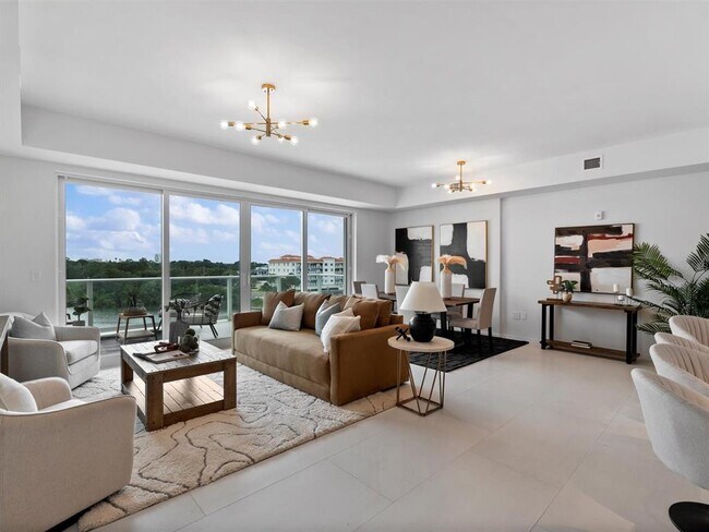 Foto del edificio - 1020 Sunset Point Rd