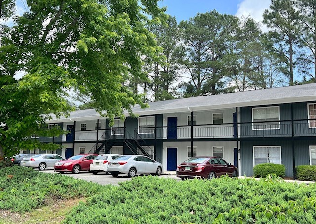 Building Photo - 81 Jones Ave