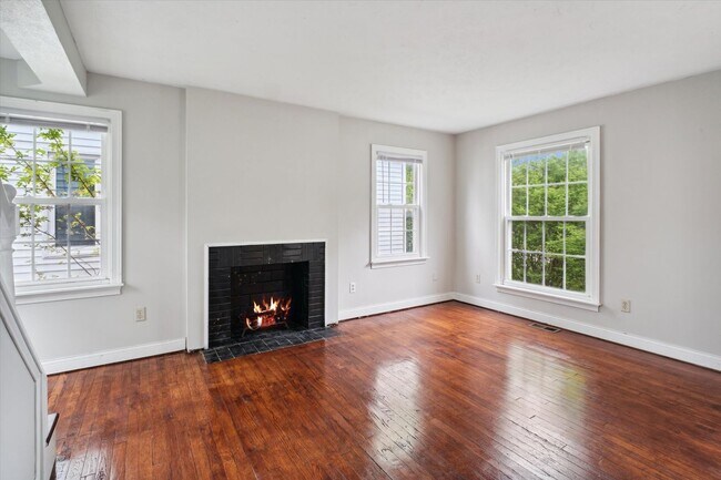Foto del edificio - 27130 Shoreview Ave