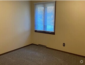 Building Photo - 1183 Aura Dr