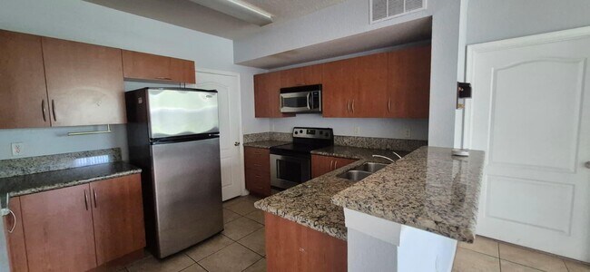 Foto del edificio - 138 SW Peacock Blvd