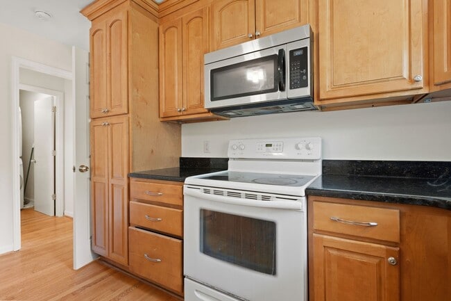 Photo - Sunny 4 Bedroom One Story Home In Chapel Hill!