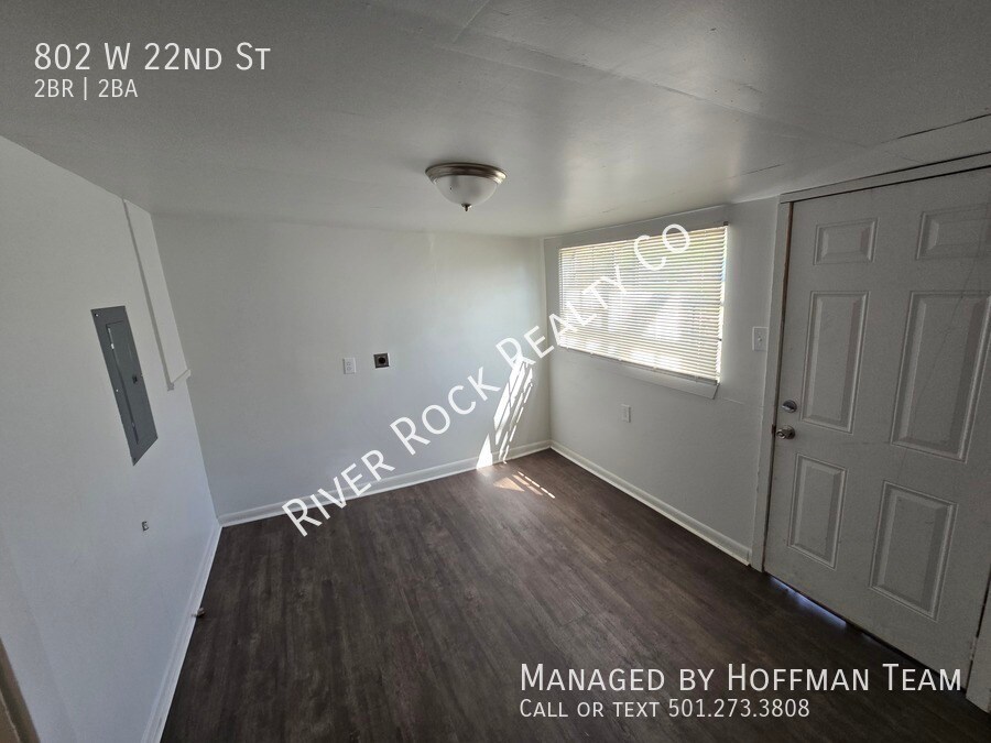 Primary Photo - 802 W 22nd St