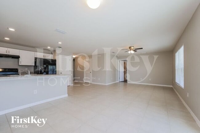 Foto del edificio - 1724 NE 34th St