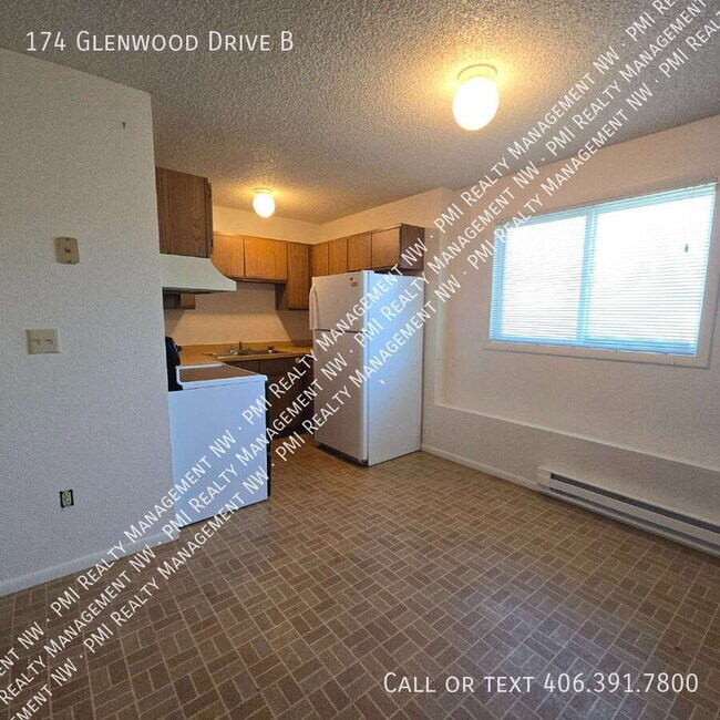 Foto del edificio - 174 Glenwood Dr