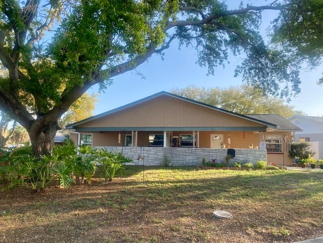 Building Photo - 3000 St John Dr
