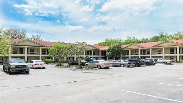 Building Photo - Courtyard Suites and Apartments