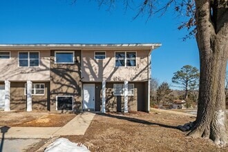 Building Photo - 2050 Nike Dr