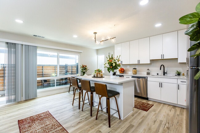 Kitchen With Natural Lighting - Westlake Apartments