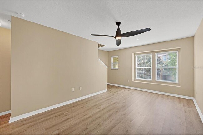 Building Photo - 7312 Black Walnut Way