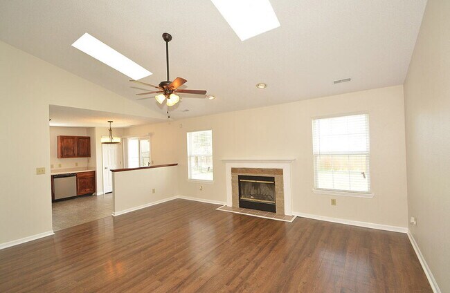 Building Photo - 17346 Austrian Pine Way