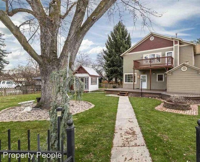 Building Photo - 4 br, 4 bath House - 1216 W. Boise Ave