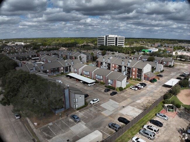 3D Exterior - The Beverly at Clear Lake