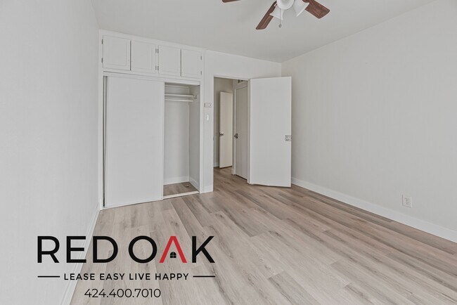 Foto del edificio - 3364 W 83rd St