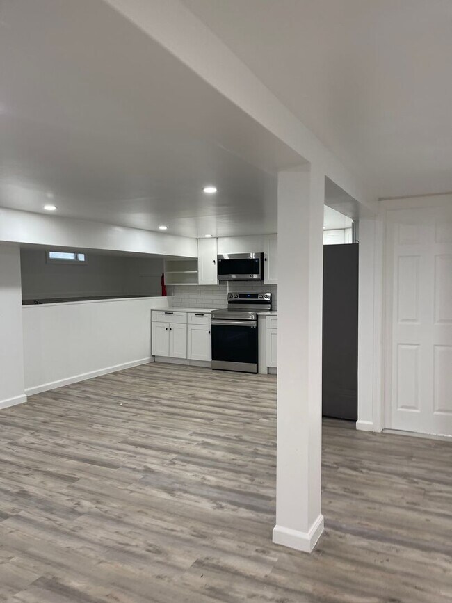 Foto del edificio - 258 Greeley Ave