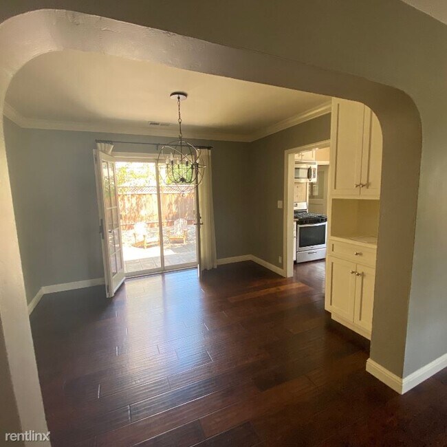 Building Photo - 2 br, 2 bath House - 934 Florence Ln