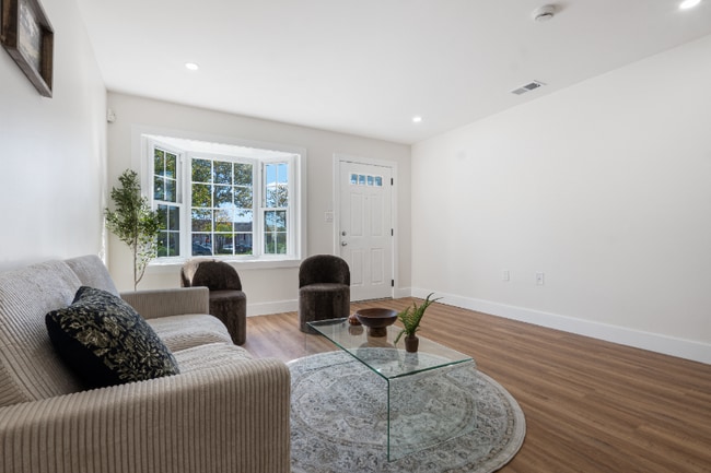 Building Photo - 94 Irvine Turner Blvd