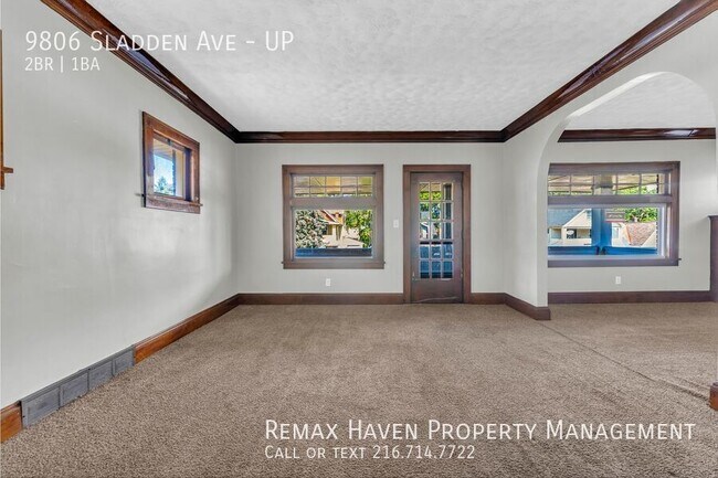 Foto del edificio - 9806 Sladden Ave