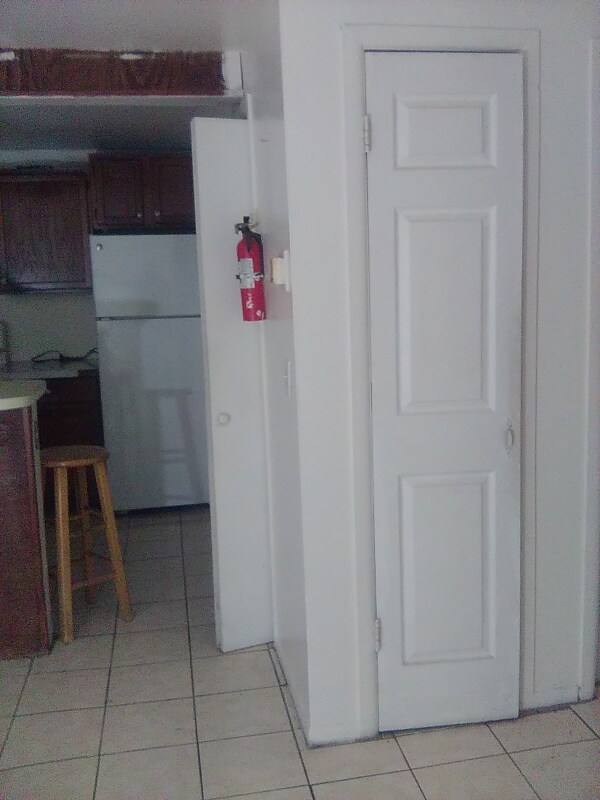 Foto del edificio - 516 Lincoln Hwy